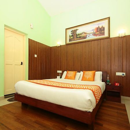 Oyo 4651 Woodpecker Resort Munnar Kültér fotó