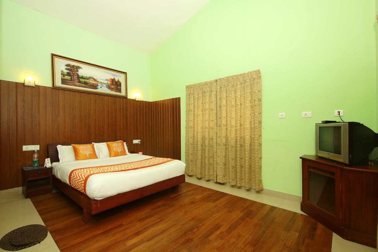 Oyo 4651 Woodpecker Resort Munnar Kültér fotó