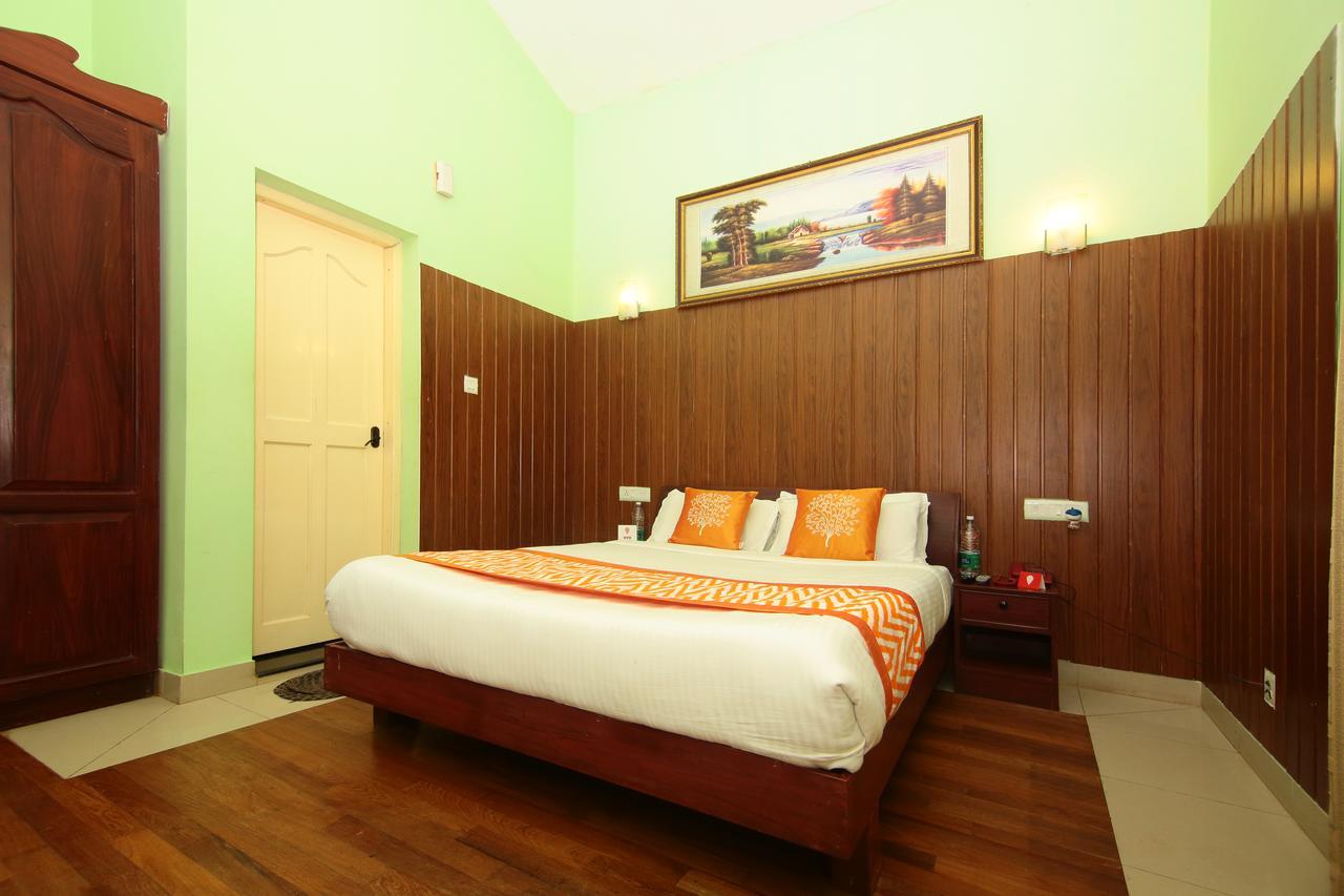Oyo 4651 Woodpecker Resort Munnar Kültér fotó